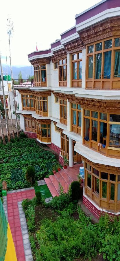 Zee Guest House Leh Ngoại thất bức ảnh